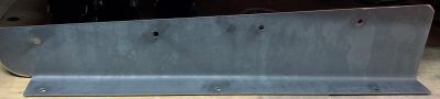 LH FENDER BRACKET W/ MUDFLAP MT