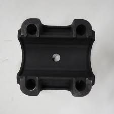 UPPER TRUNNION HUB
