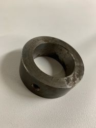 OUTSIDE TOP HINGE BUSHING