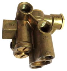 SPRING BRAKE VALVE - THIS VALVE RELEASES THE BRAKES AFTER THE TANK IS FILLED.