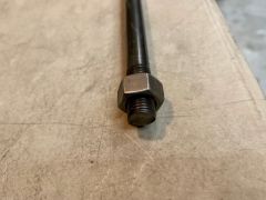 TIE ROD BOLT FOR 4X26 CYL